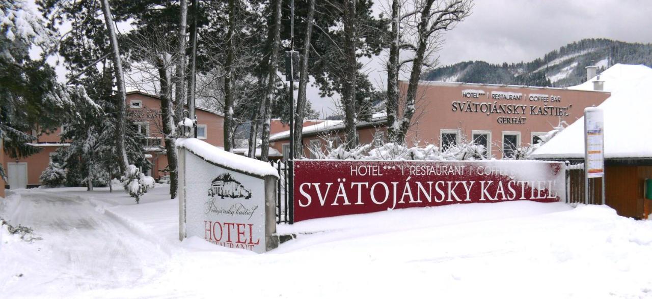 Svatojansky Kastiel Hotell Liptovský Ján Exteriör bild